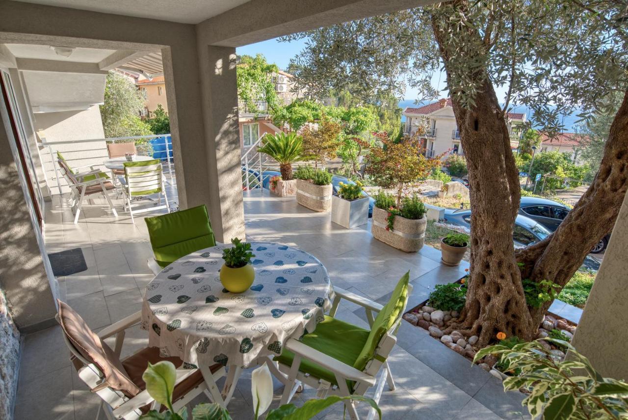 Apartman Marija Lux Sveti Stefan Exterior foto